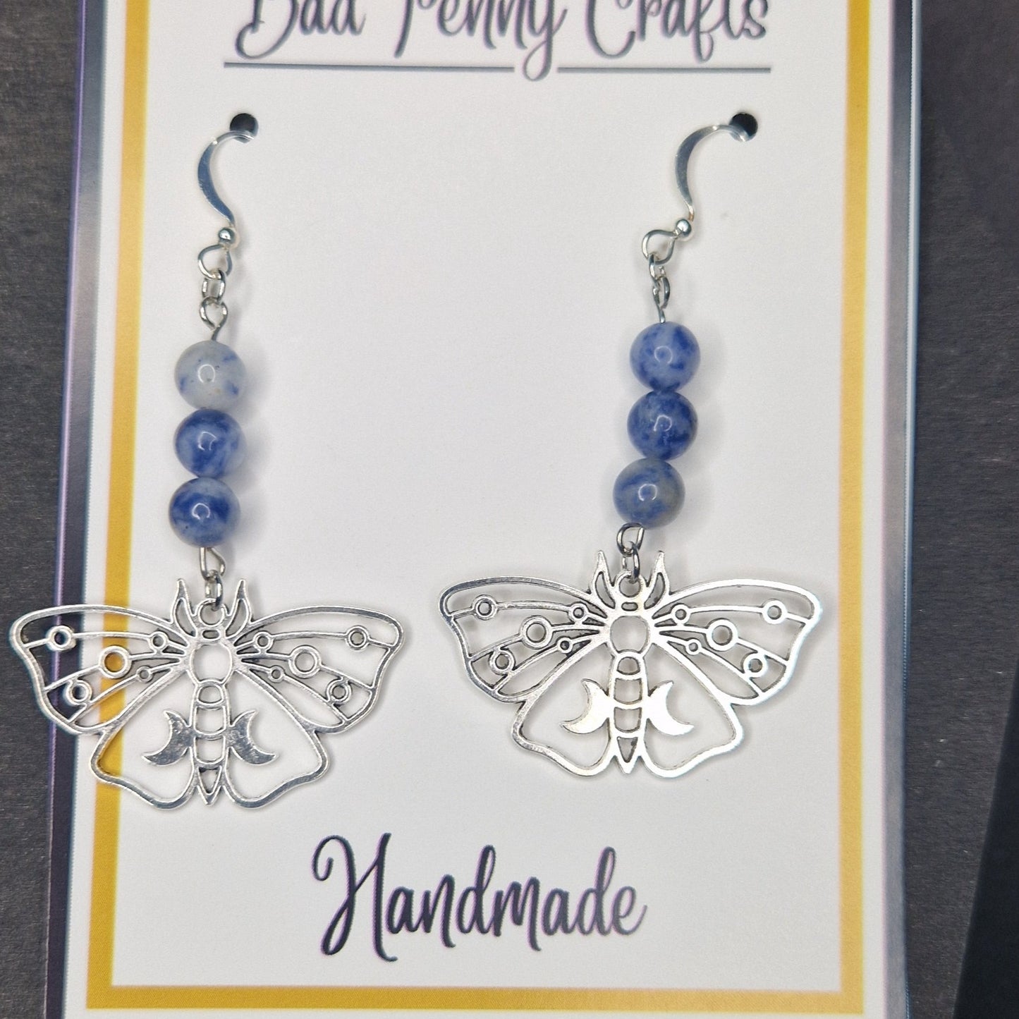 Moth earrings, with moon details - Handmade
