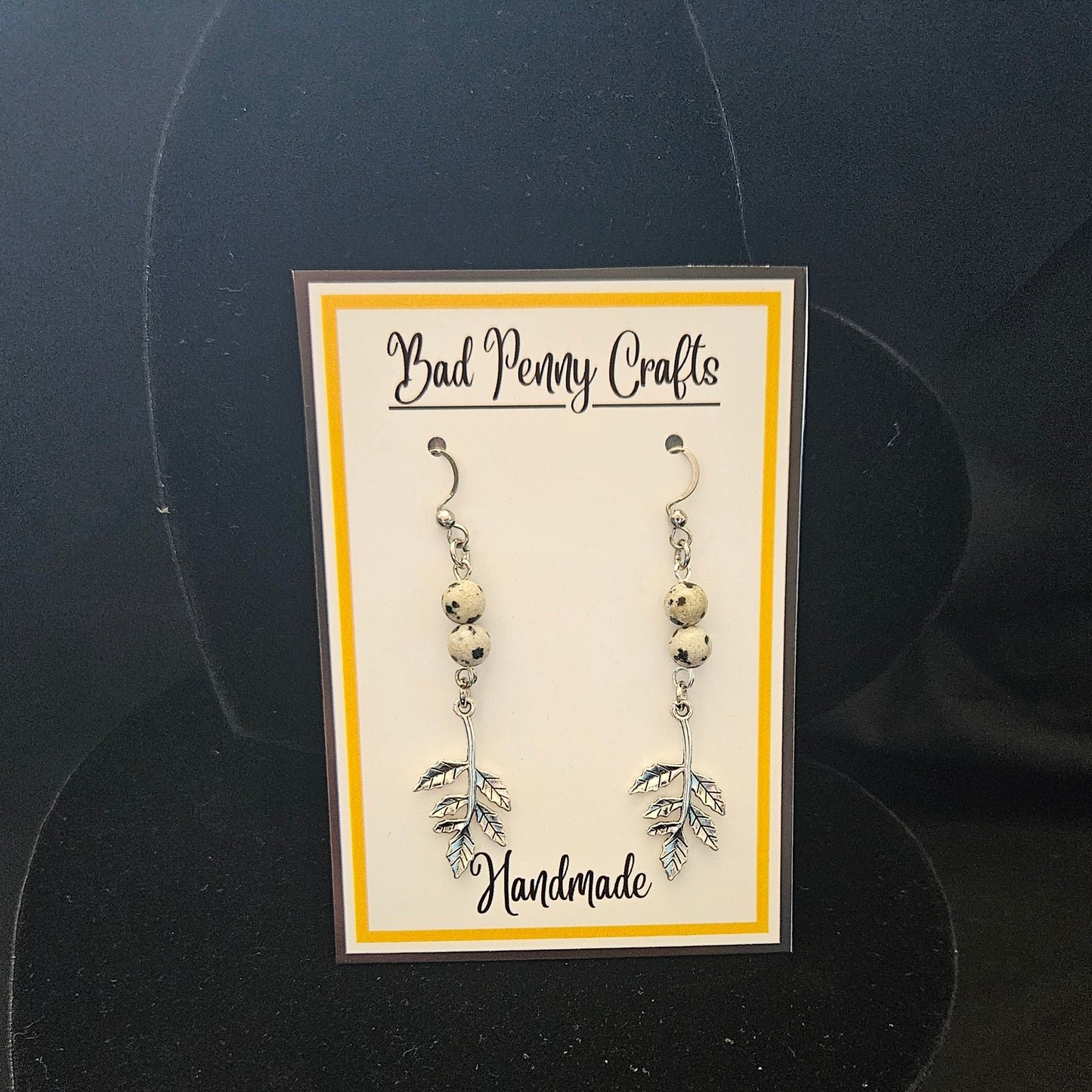 Leaf and vine earrings - Handmade