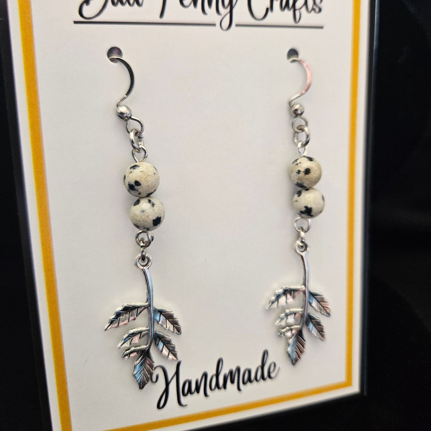 Leaf and vine earrings - Handmade