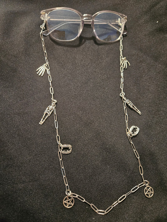 Spooky and Unusual Glasses Chain